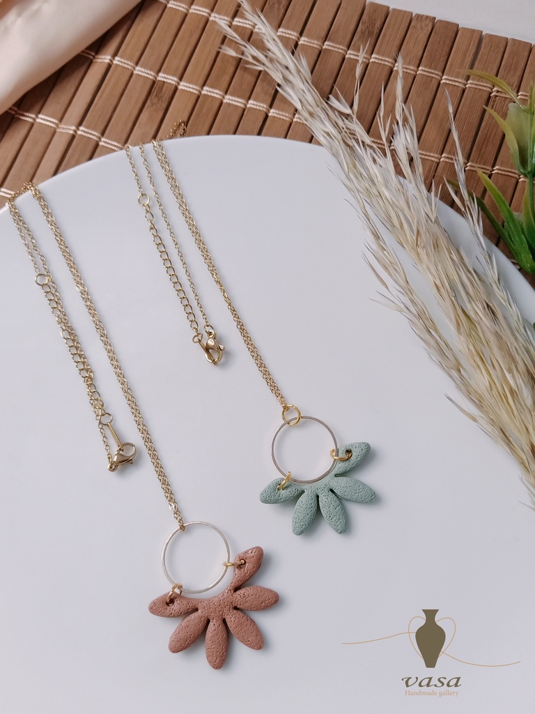 Necklace N12